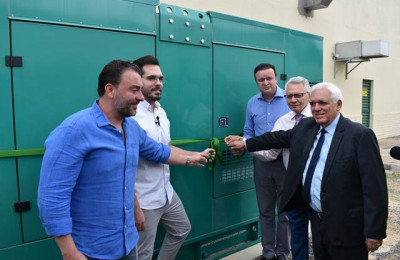 Hospital Universitário inaugura sistema de climatização e entrega gerador de energia