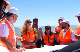 Embaixadora da União Europeia no Brasil visita a ZPE de Parnaíba e as obras do porto