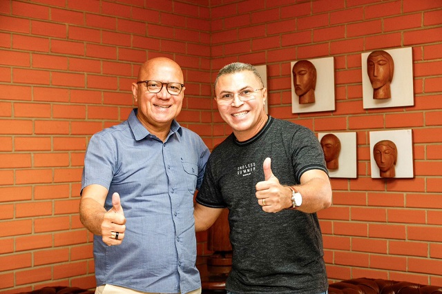 Franzé Silva e Gustavo Carvalho: parceria